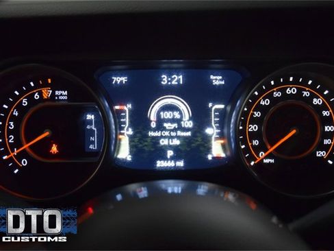 Used 2023 Jeep Gladiator Mojave w/ Trailer Tow Package image 45