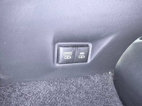 Used 2025 Toyota Camry LE AWD/4WD image 8
