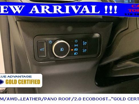 Certified 2023 Ford Escape Platinum w/ Premium Technology Package image 33