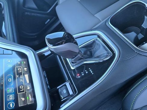 Used 2025 Subaru Outback Onyx Edition XT w/ Popular Package #2 AWD/4WD image 17