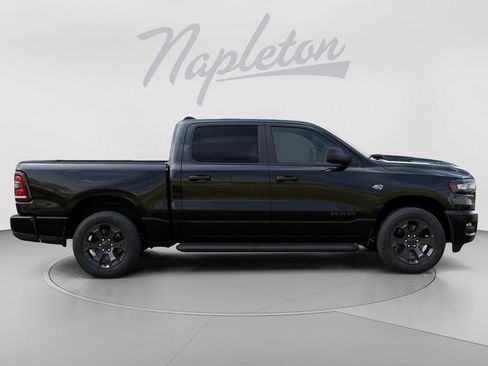 New 2026 RAM 1500 Express AWD/4WD image 23