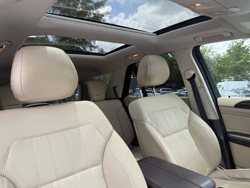Used 2018 Mercedes-Benz GLE 350 w/ Premium 1 Package image 13