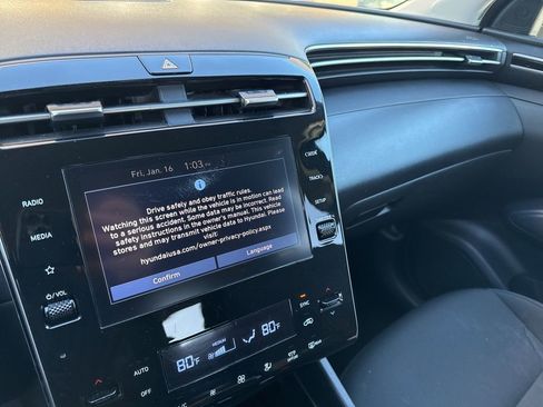 Used 2024 Hyundai Tucson SEL image 17