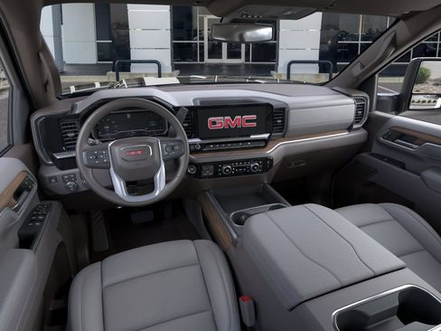 New 2026 GMC Sierra 3500 SLT w/ SLT Convenience Package AWD/4WD image 15