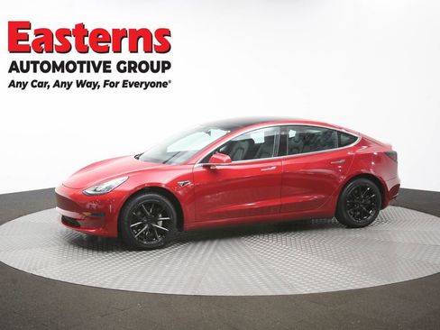Used 2019 Tesla Model 3 Standard Range RWD image 48