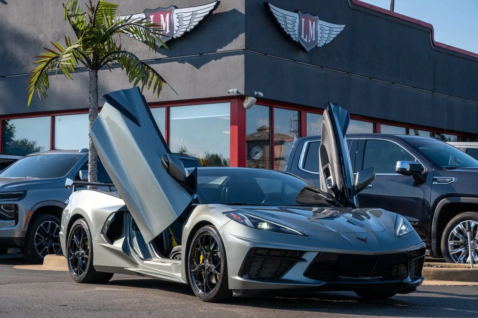 Used 2022 Chevrolet Corvette Stingray Convertible w/ 1LT RWD image 1