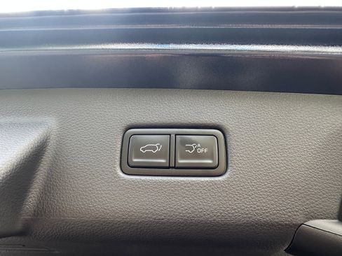 New 2026 Kia Carnival EX image 19