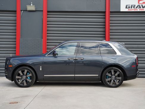 Used 2022 Rolls-Royce Cullinan image 5