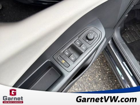 New 2026 Volkswagen Taos S image 11