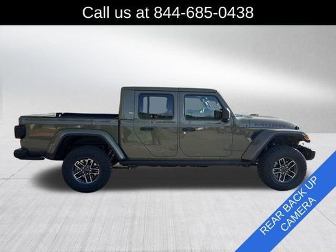 Used 2026 Jeep Gladiator Mojave w/ Steel Bumper Group AWD/4WD image 4