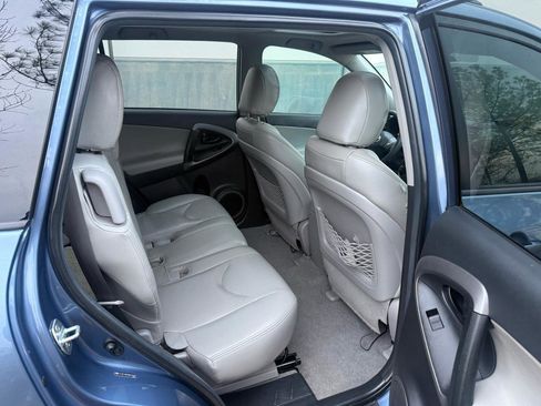 Used 2012 Toyota RAV4 FWD w/ Upgrade Value Pkg image 24