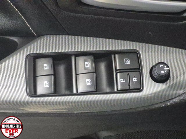 Used 2017 Toyota Sienna SE Premium FWD image 16