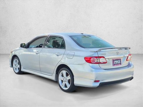 Used 2013 Toyota Corolla S w/ Premium Pkg FWD image 7