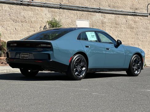 New 2026 Dodge Charger R/T w/ Blacktop Package AWD/4WD image 3