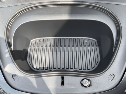 Used 2026 Tesla Model 3 RWD image 38