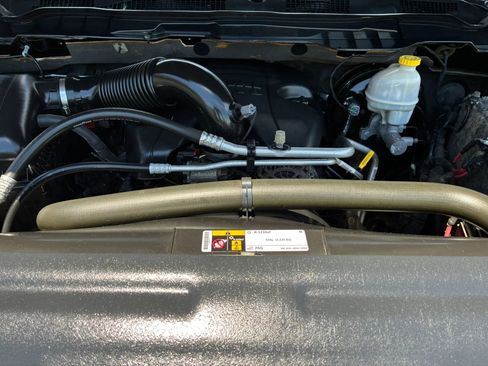 Used 2014 RAM 1500 Express AWD/4WD image 25