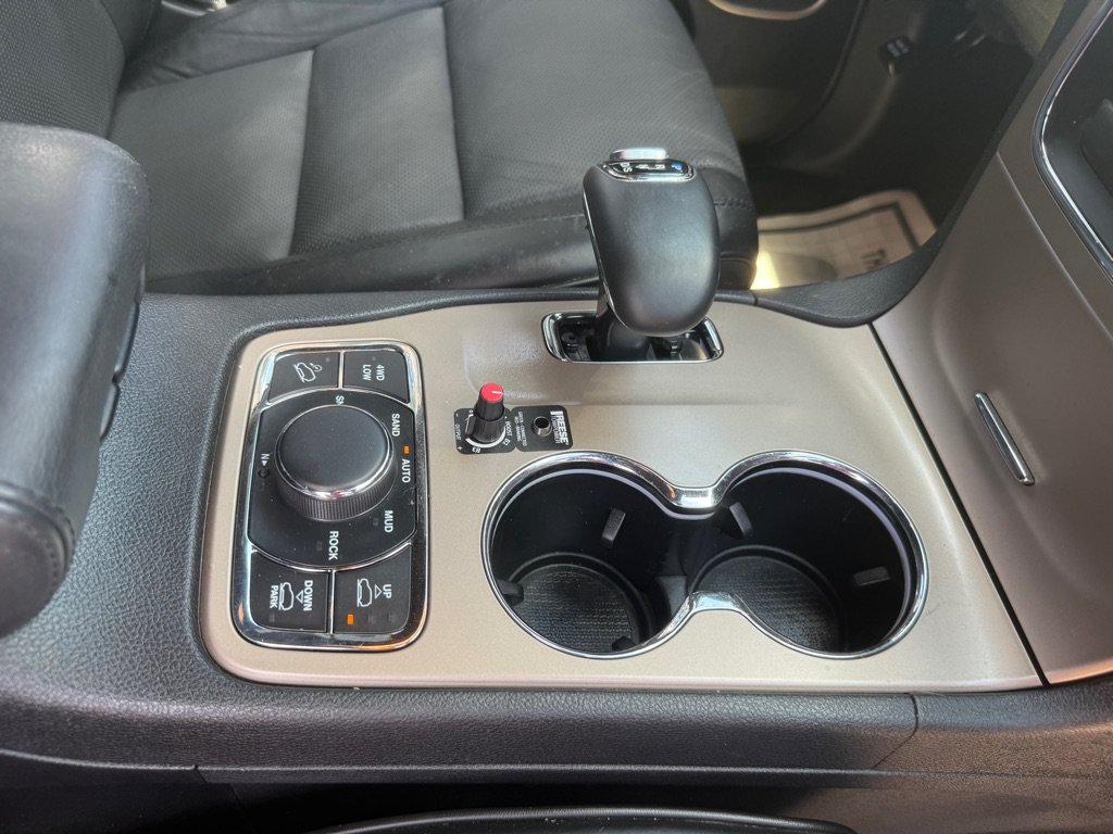 Used 2015 Jeep Grand Cherokee Summit w/ Platinum Series Group AWD/4WD image 34