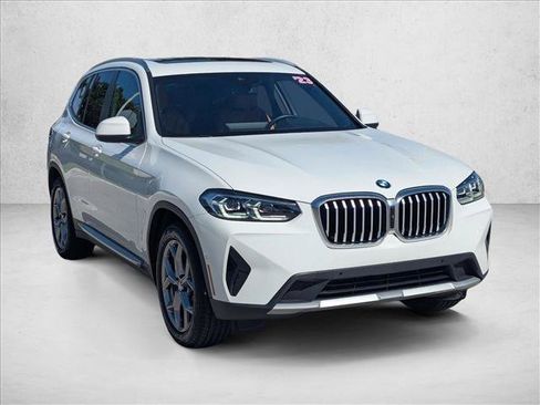 Used 2023 BMW X3 xDrive30i w/ Premium Package AWD/4WD image 3