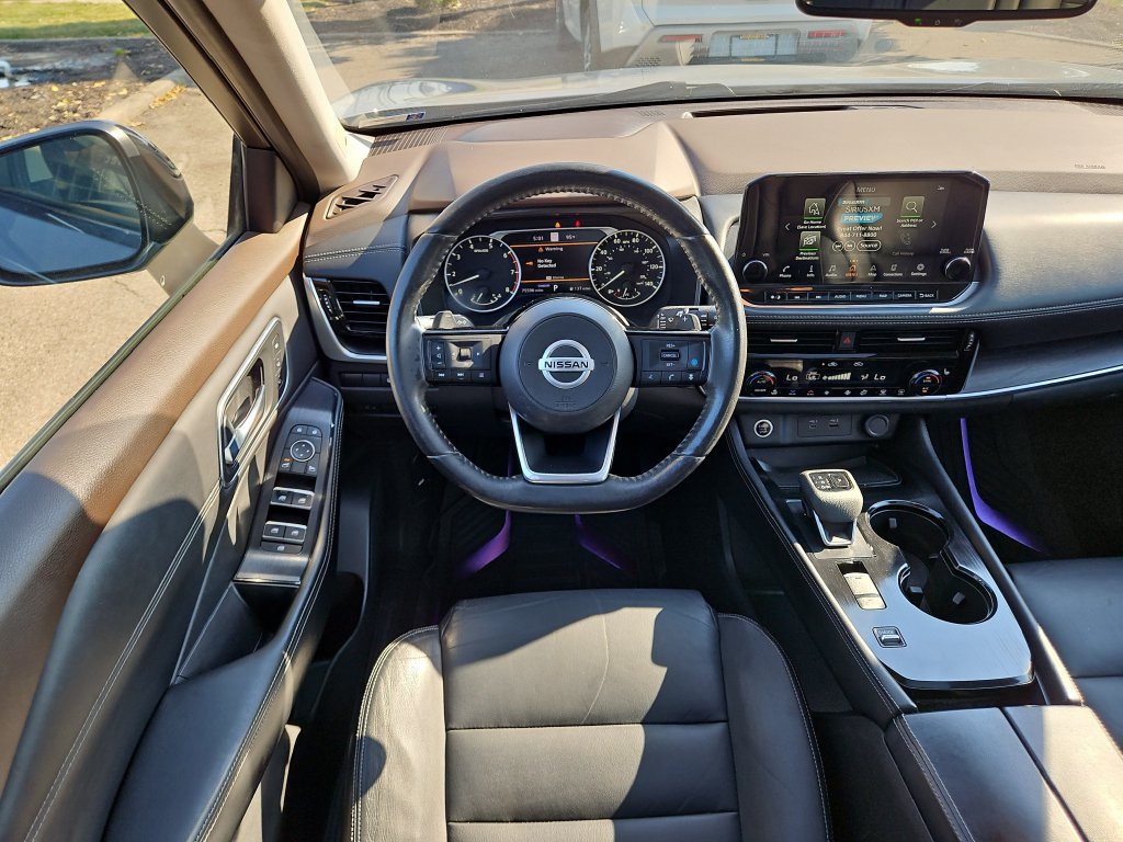 Used 2021 Nissan Rogue SL w/ Premium Package FWD image 11