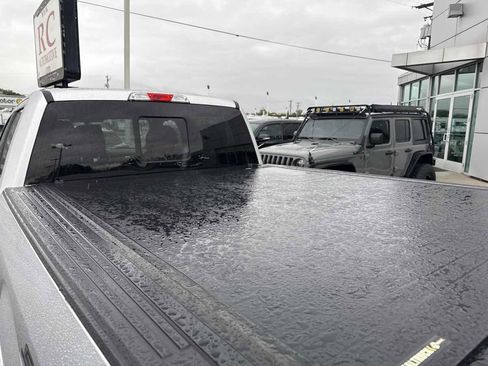 Used 2018 Ford F150 Lariat w/ Equipment Group 501A Mid image 11