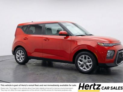 Used 2025 Kia Soul LX w/ LX Technology Package