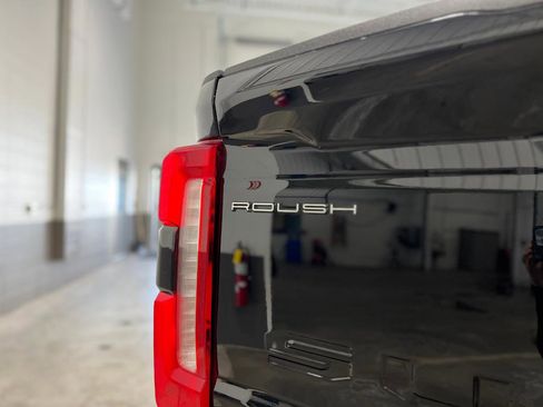 New 2026 Ford F350 Lariat w/ Black Appearance Package image 20