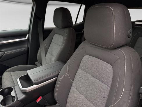 Used 2025 GMC Terrain Elevation AWD/4WD image 23