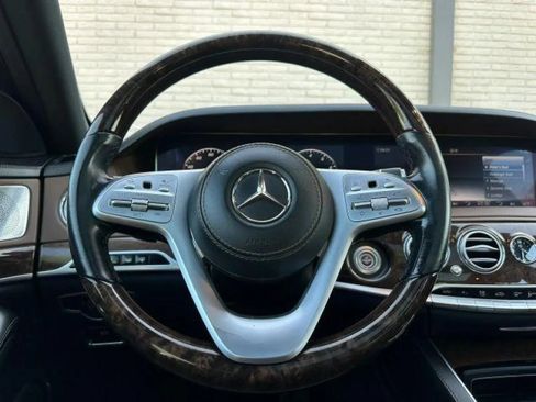 Used 2020 Mercedes-Benz S 560 4MATIC Sedan image 40