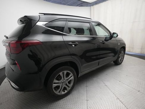 Used 2021 Kia Seltos S AWD/4WD image 33