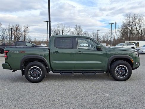 Certified 2025 Nissan Frontier PRO-4X w/ Tow Package image 10