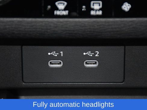 New 2025 Mitsubishi Outlander SE image 18