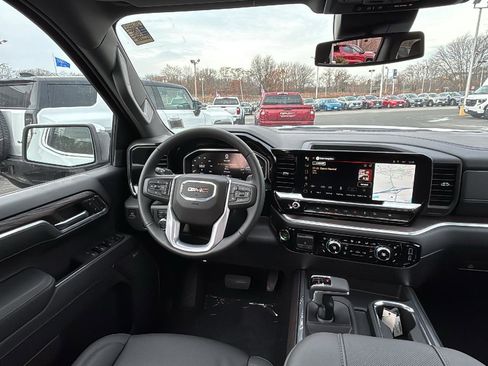 New 2026 GMC Sierra 1500 SLT w/ SLT Premium Plus Package image 28