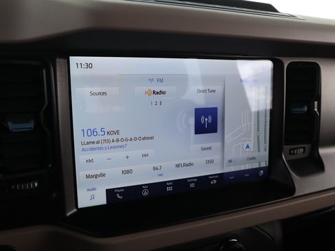 Used 2023 Ford Bronco Wildtrak image 26