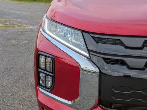 New 2026 Mitsubishi Outlander Sport LE AWD/4WD image 10