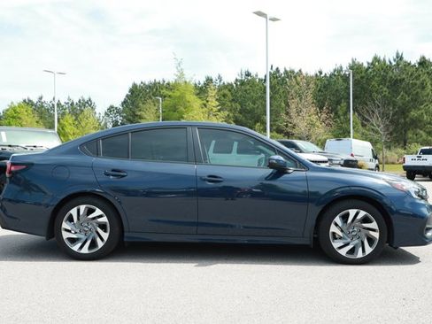 Used 2025 Subaru Legacy Limited w/ Popular Package #2 image 3