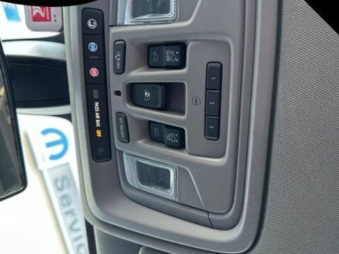 Used 2021 Chevrolet Silverado 1500 RST w/ All Star Edition Plus AWD/4WD image 34