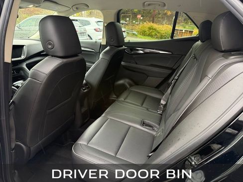 Used 2023 Buick Envision Essence image 22