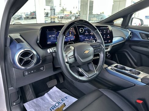 Certified 2024 Chevrolet Equinox EV LT w/ Active Safety Package 3 FWD image 10