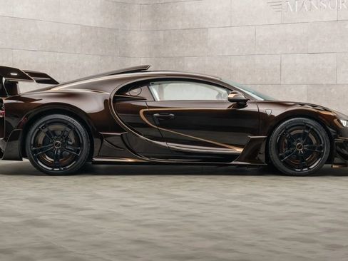 Used 2020 Bugatti Chiron AWD/4WD image 4
