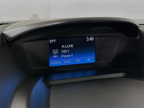 Used 2018 Ford Escape SE image 19