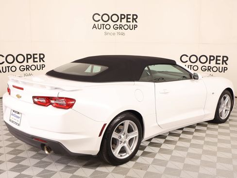 Used 2023 Chevrolet Camaro LT RWD image 17