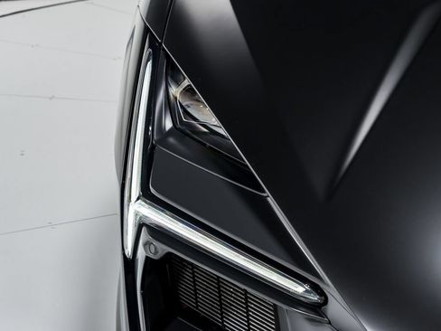 Used 2025 Lamborghini Revuelto AWD/4WD image 39