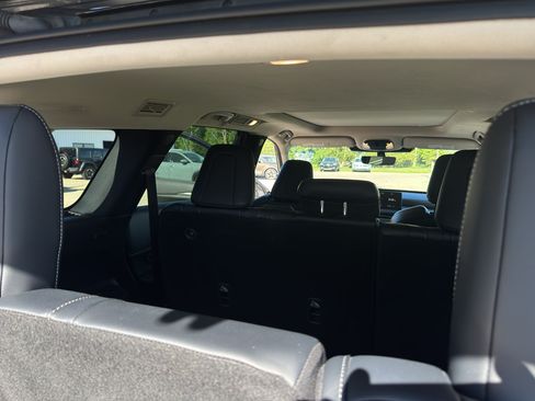 Used 2023 INFINITI QX60 Luxe AWD/4WD image 31