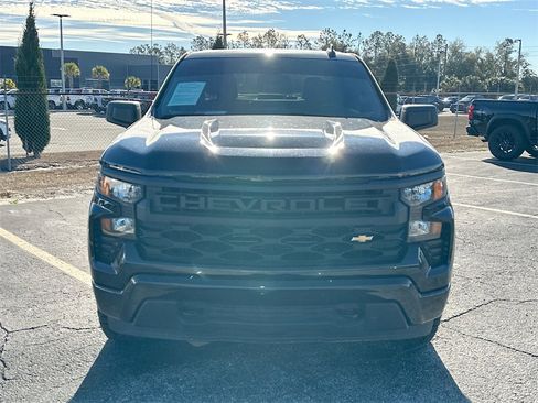 Certified 2022 Chevrolet Silverado 1500 Custom image 2