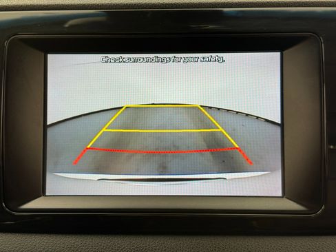 Used 2019 Kia Niro EX image 26