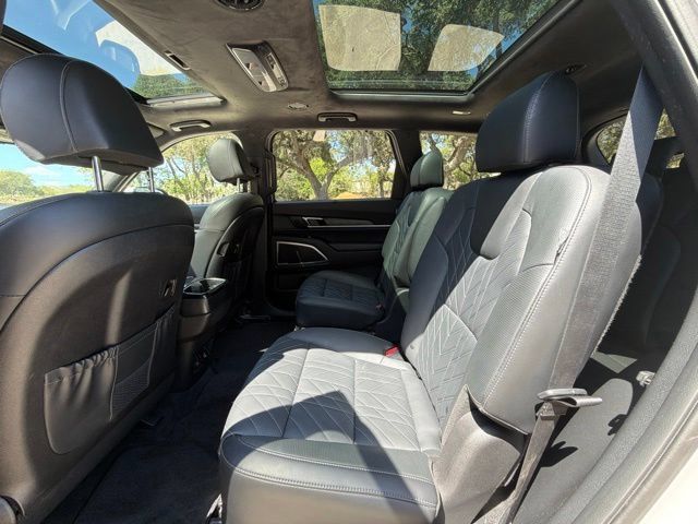 Used 2024 Kia Telluride SX Prestige X-Pro AWD/4WD image 18