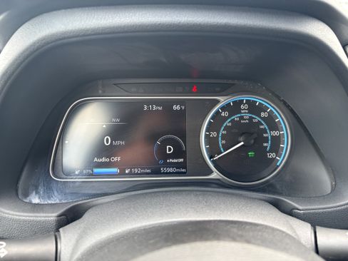 Used 2019 Nissan Leaf SL Plus w/ Protection Package FWD image 3