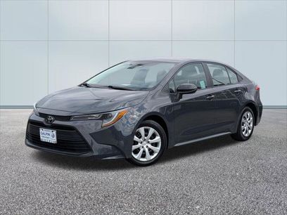 Used 2025 Toyota Corolla LE