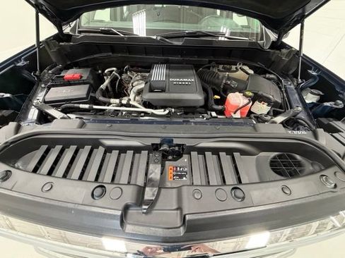 Certified 2023 Chevrolet Silverado 1500 LTZ w/ LTZ Convenience Package II AWD/4WD image 29