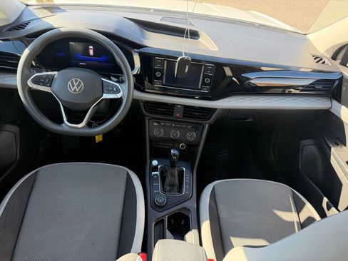 Used 2022 Volkswagen Taos S AWD/4WD image 31